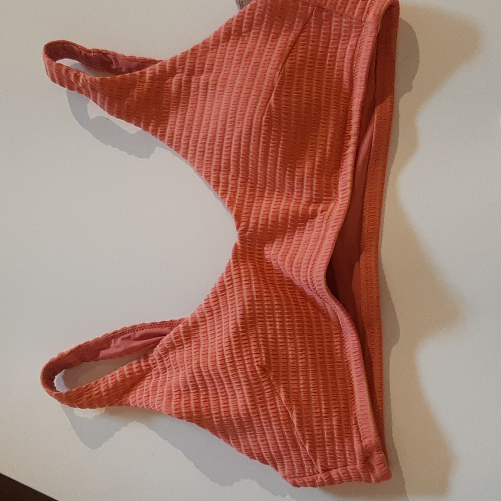 Lululemon bathing top